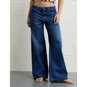 American Eagle Dreamy Drape Strigid Ultra Wide Leg Jeans 00 Low Rise 29x30 NWT